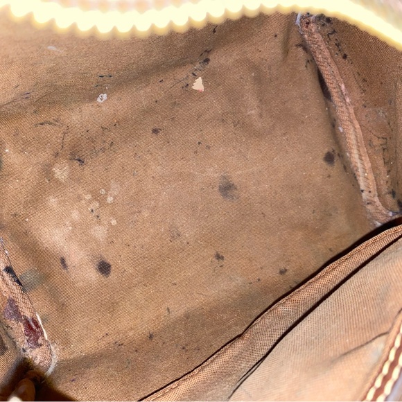 Louis Vuitton Monogram Speedy - Picture 8 of 12